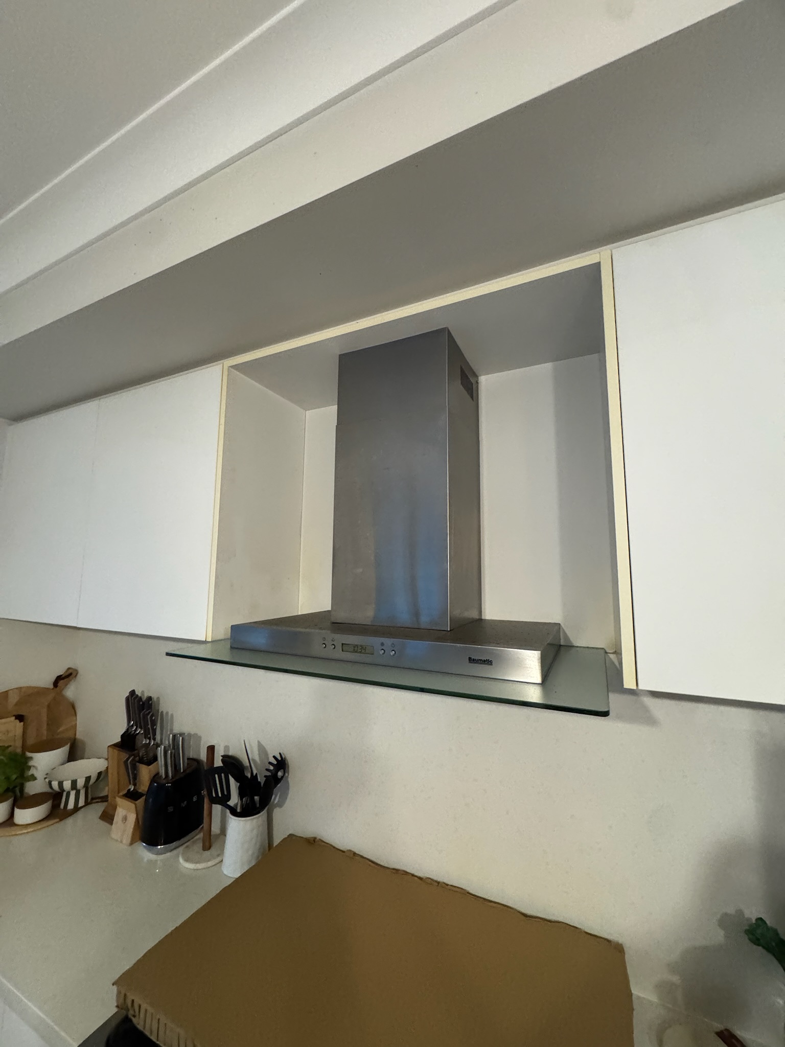 Rangehood installation by PrimeTime Electrical in Sydney